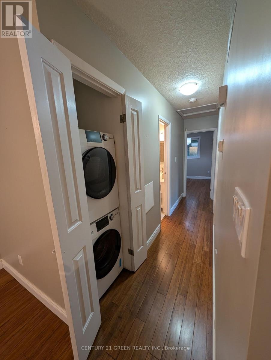 4 Wenlock Crescent, London, ON, N6G 3B6 - 7