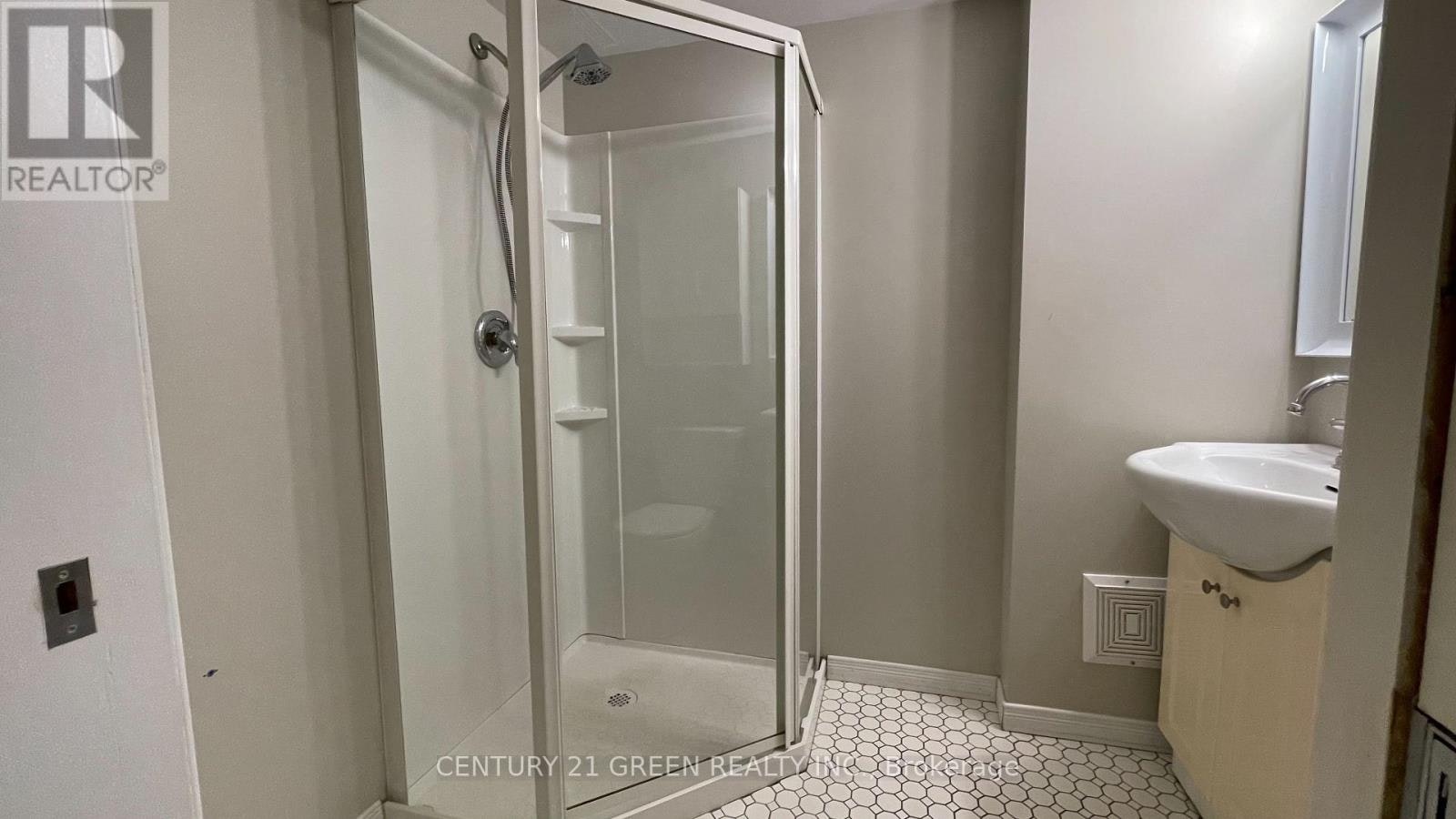 4 Wenlock Crescent, London, ON, N6G 3B6 - 30