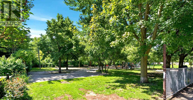 1 Agnes Lane, Toronto, ON, M4L 3Z3 - 42