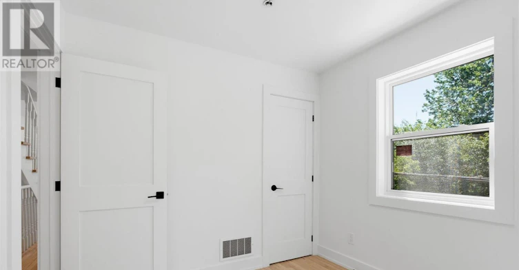1 Agnes Lane, Toronto, ON, M4L 3Z3 - 18