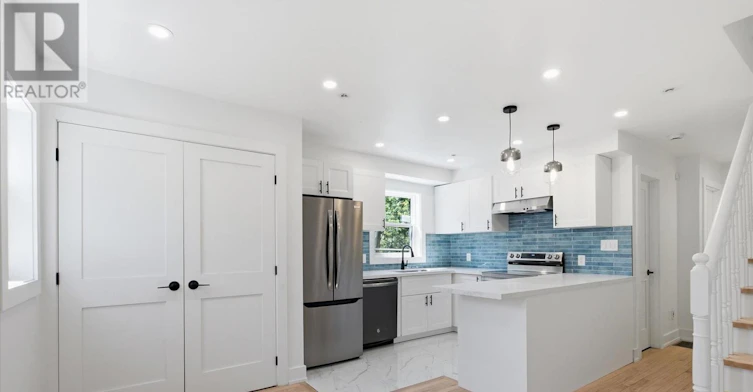 1 Agnes Lane, Toronto, ON, M4L 3Z3 - 12