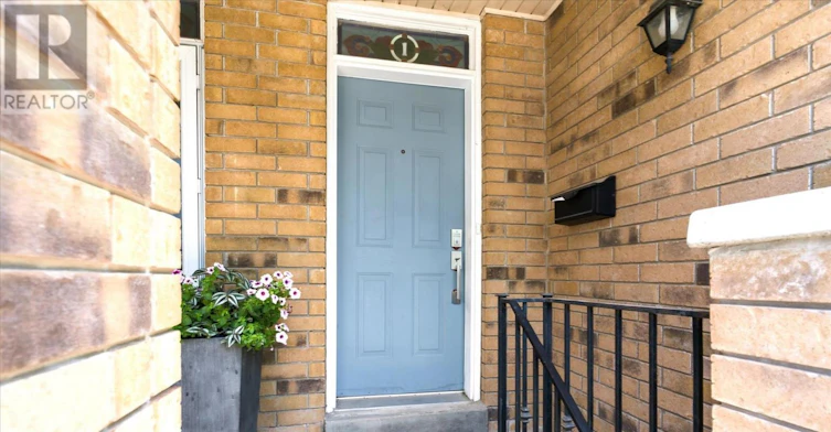 1 Agnes Lane, Toronto, ON, M4L 3Z3 - 5
