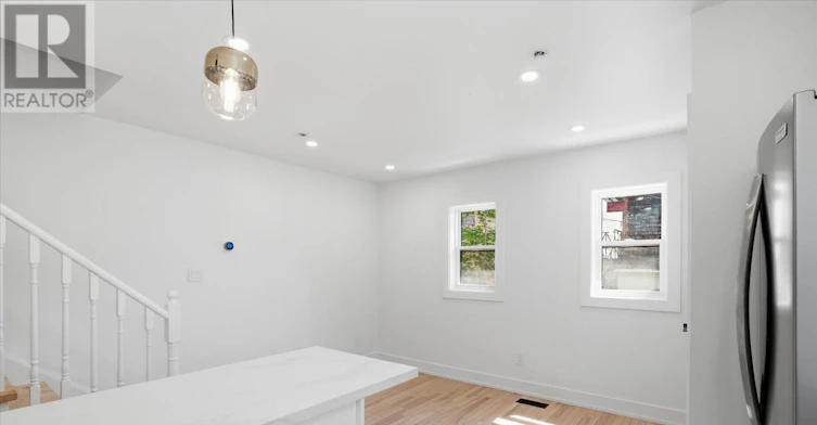 1 Agnes Lane, Toronto, ON, M4L 3Z3 - 14