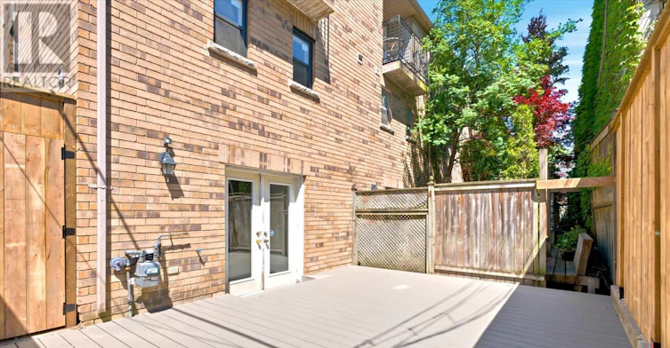 1 Agnes Lane, Toronto, ON, M4L 3Z3 - 40