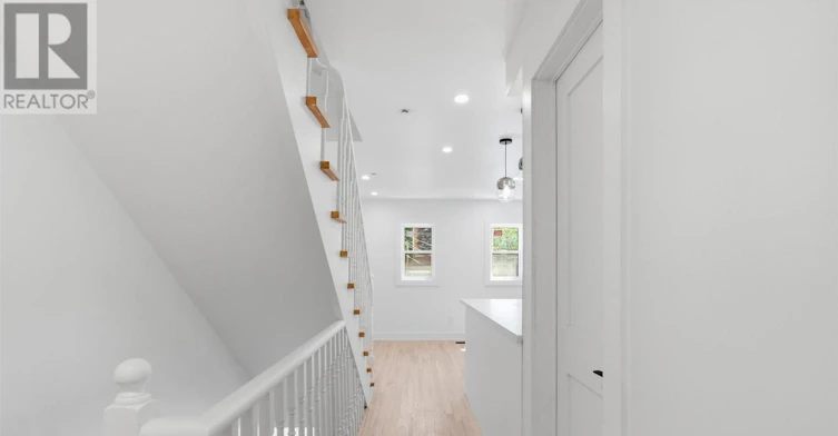 1 Agnes Lane, Toronto, ON, M4L 3Z3 - 7