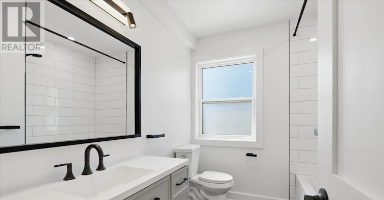 1 Agnes Lane, Toronto, ON, M4L 3Z3 - 30