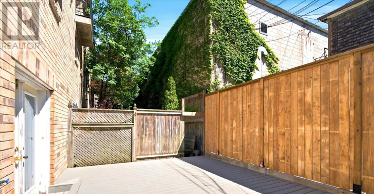 1 Agnes Lane, Toronto, ON, M4L 3Z3 - 41