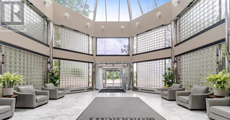 1402-325 Webb Drive, Mississauga, ON, L5B 3Z9 - 2