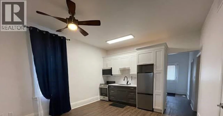 B-10 Shanley Street, Kitchener, ON, N2H 5N8 - 2