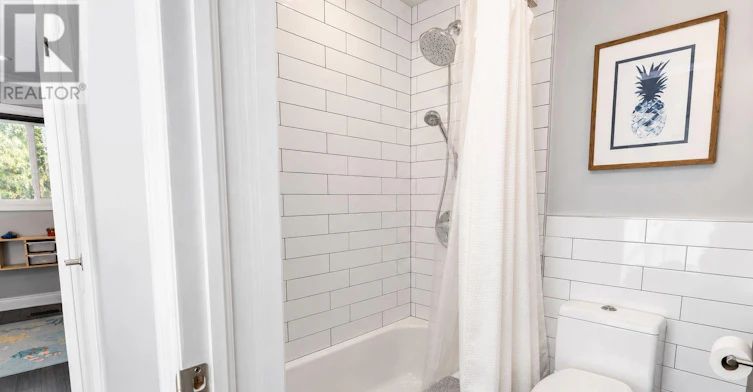 42 Torbrick Road, Toronto, ON, M4J 5A2 - 13