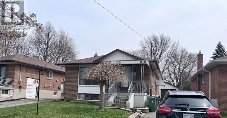 MAIN-7 Dunlop Avenue, Toronto, ON, M1K 1K8
