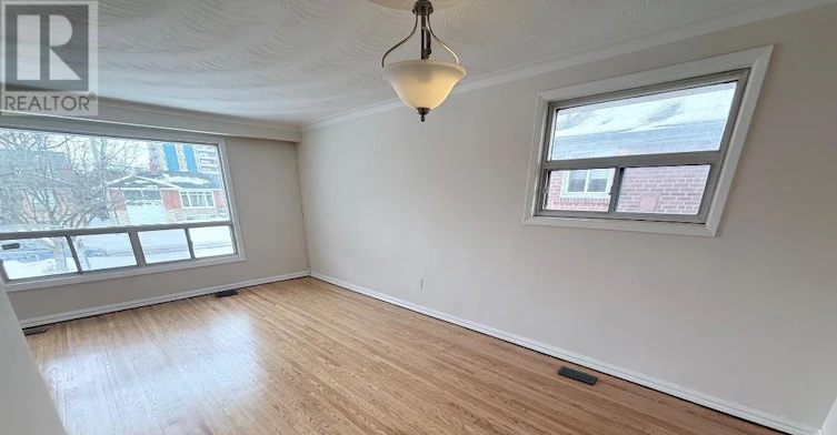 MAIN-7 Dunlop Avenue, Toronto, ON, M1K 1K8 - 2
