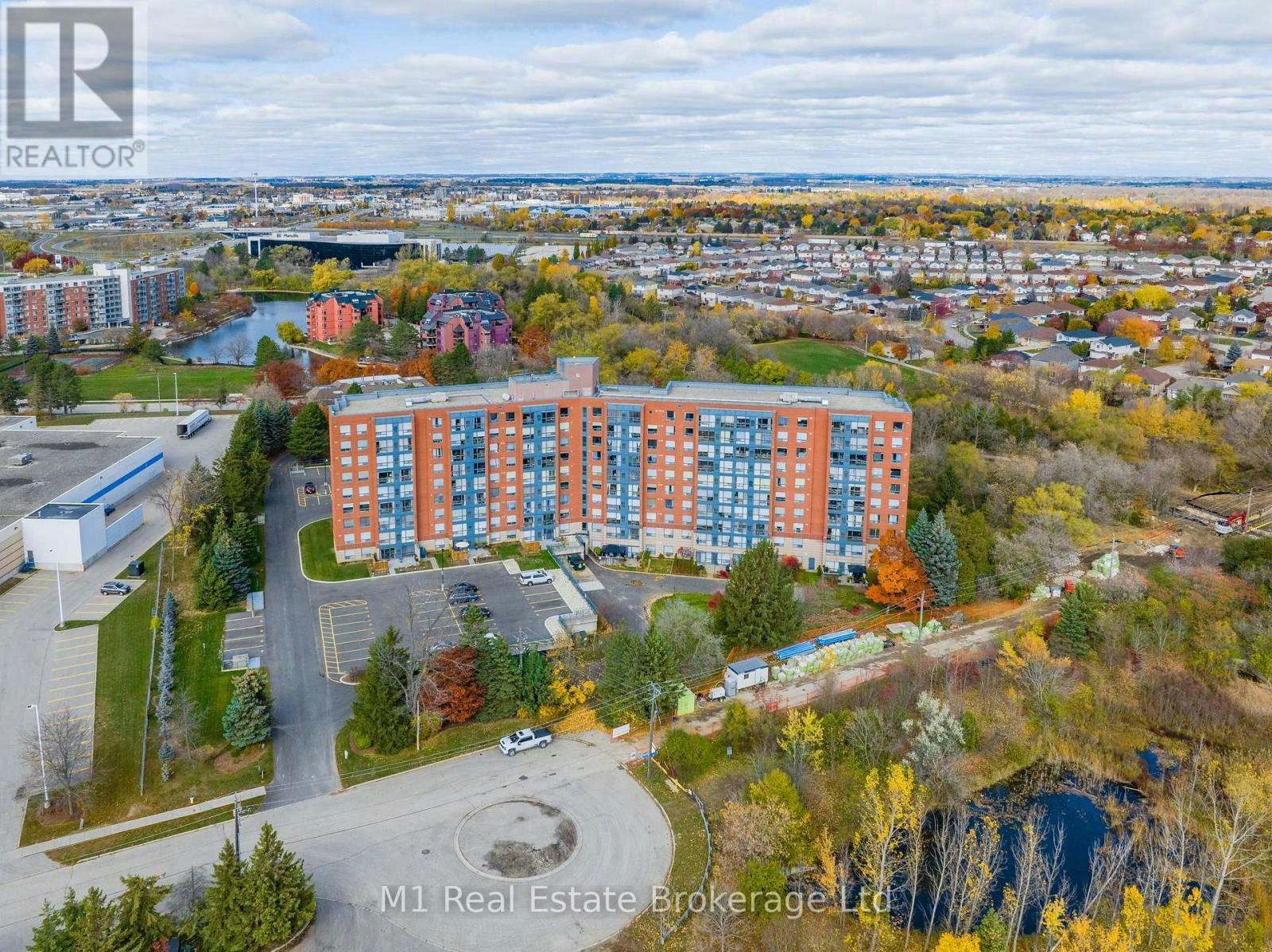 PH2-55 Blue Springs Drive, Waterloo, ON, N2J 4T3