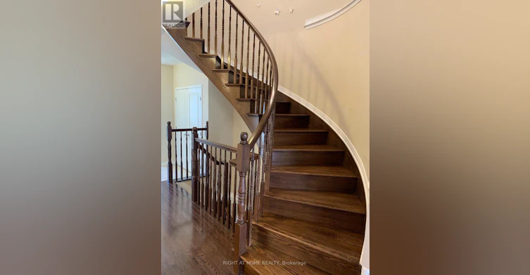 1602 Westhall Way, Ottawa, ON, K2M 0G8 - 3