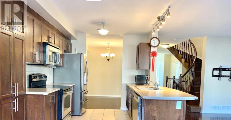 1602 Westhall Way, Ottawa, ON, K2M 0G8 - 2