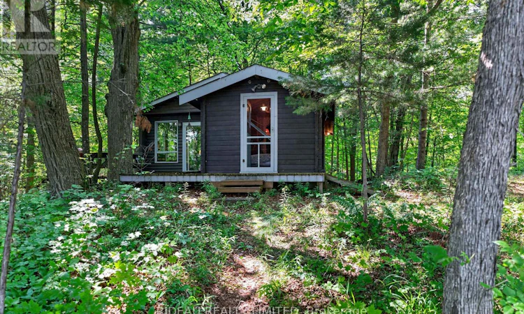 658 Bellows Bay Point