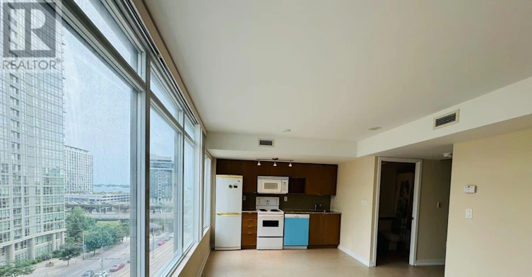 812-15 Brunel Court, Toronto, ON, M5V 3Y6 - 3