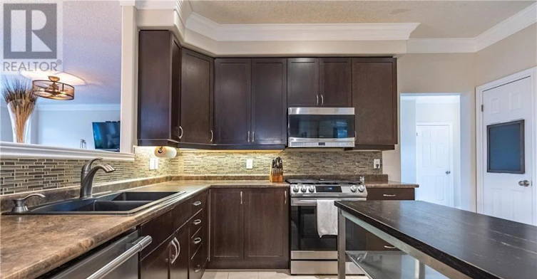 53 Graihawk Drive, Barrie, ON, L4N 6G7 - 3