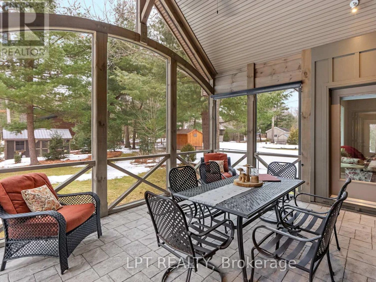 10007 Jenna Road, Lambton Shores, ON, N0M 1T0 - 12