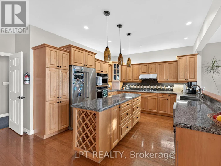 73411 Sandy Beach Road, Bluewater, ON, N0M 2T0 - 13
