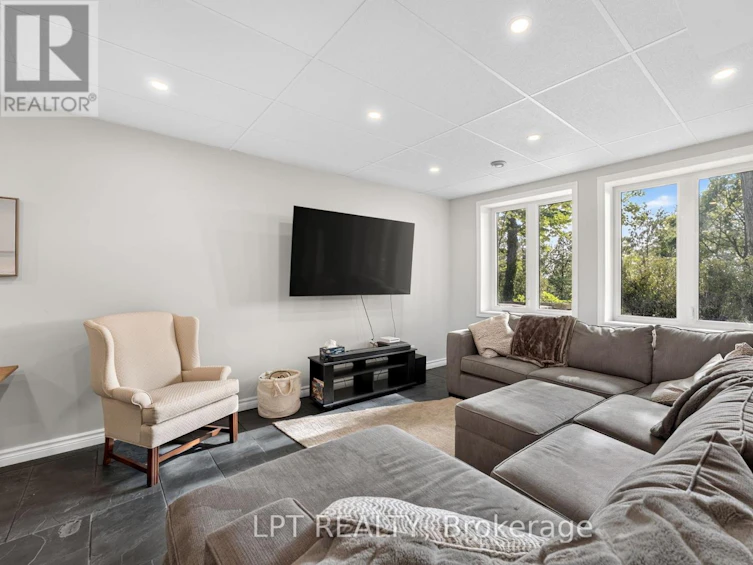 73411 Sandy Beach Road, Bluewater, ON, N0M 2T0 - 32