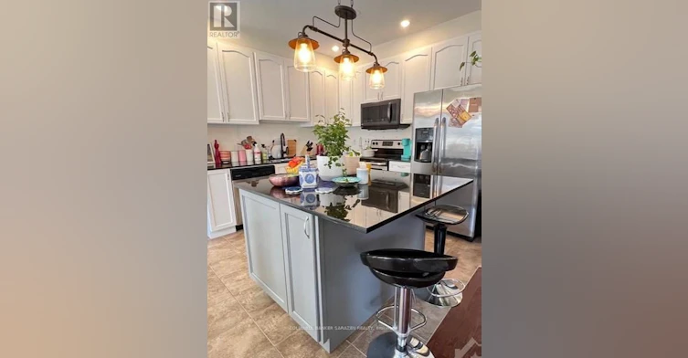 349 Meadowbreeze Drive, Ottawa, ON, K2M 0K3 - 3