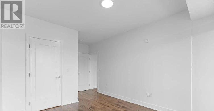 621-185 Dunlop Street E, Barrie, ON, L4M 0L7 - 18