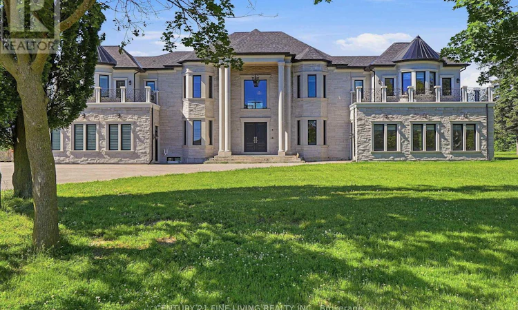 4 Grafton Crescent