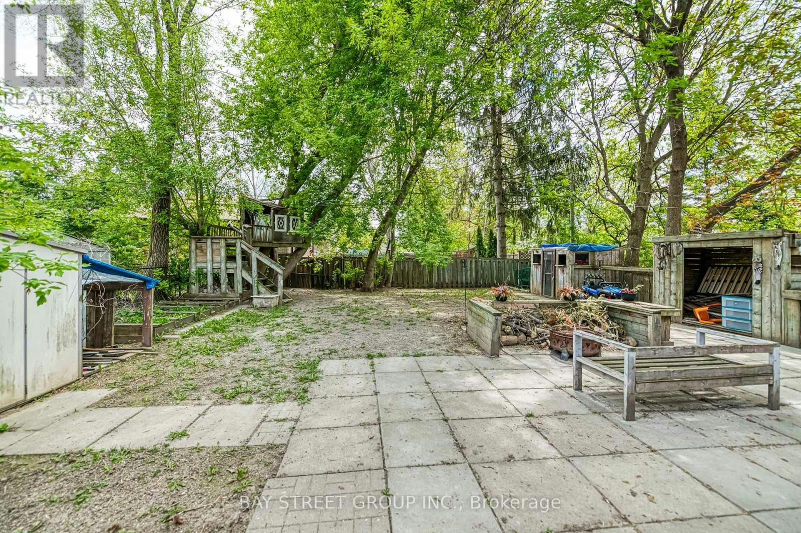 BSMT-99 Cherrywood Drive, Newmarket, ON, L3Y 2X6 - 22