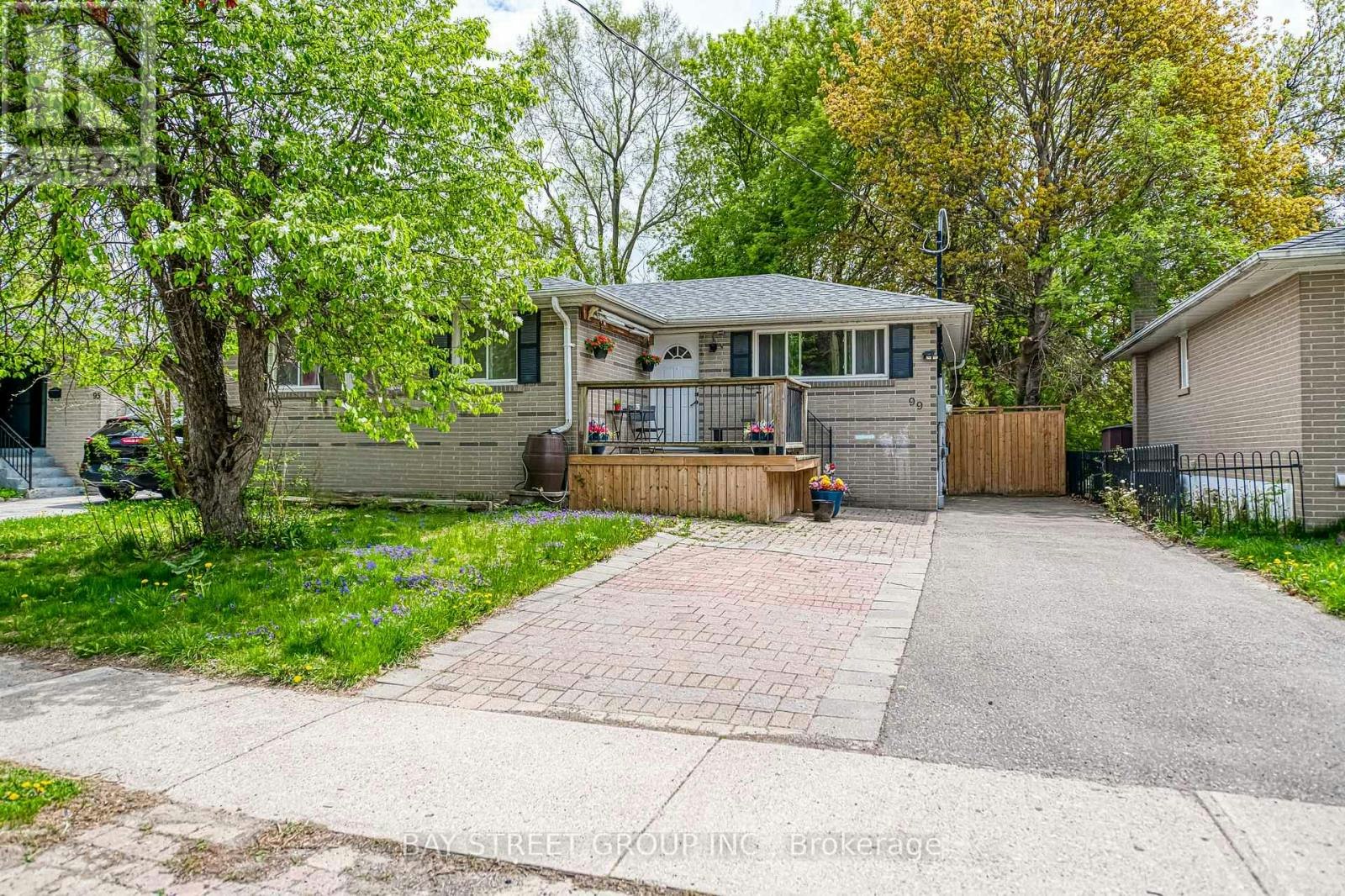 BSMT-99 Cherrywood Drive, Newmarket, ON, L3Y 2X6 - 2