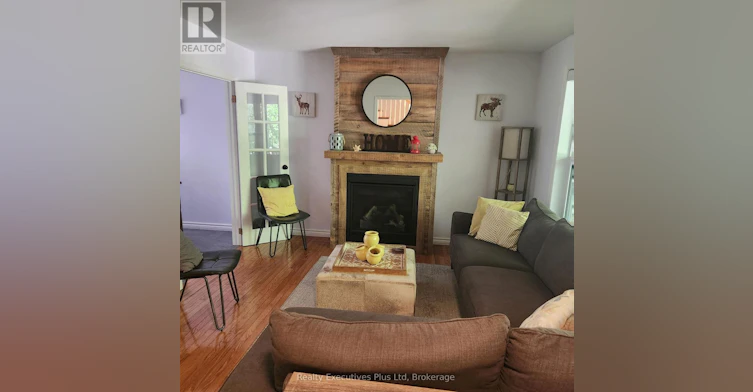 21 Ivy Lane, Tiny, ON, L0L 2J0 - 5
