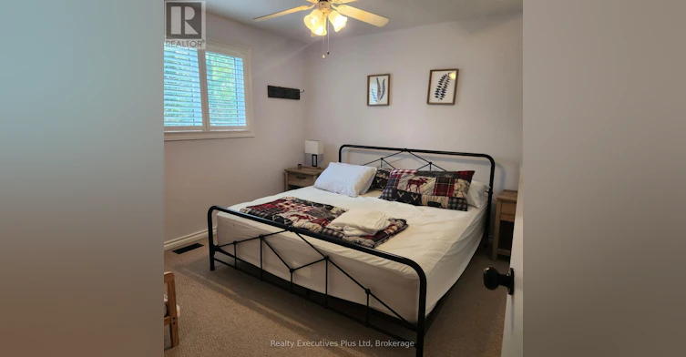 21 Ivy Lane, Tiny, ON, L0L 2J0 - 10