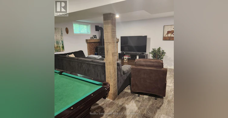 21 Ivy Lane, Tiny, ON, L0L 2J0 - 18