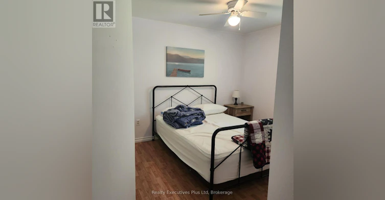 21 Ivy Lane, Tiny, ON, L0L 2J0 - 11