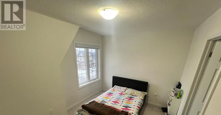 185 Royal Northern Path, Oshawa, ON, L1L 0R6 - 17