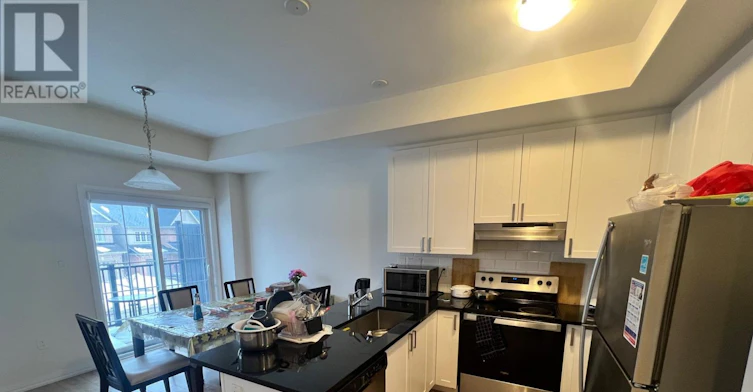 185 Royal Northern Path, Oshawa, ON, L1L 0R6 - 10