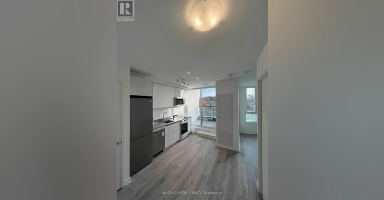320-3100 Keele Street, Toronto, ON, M3M 0E1