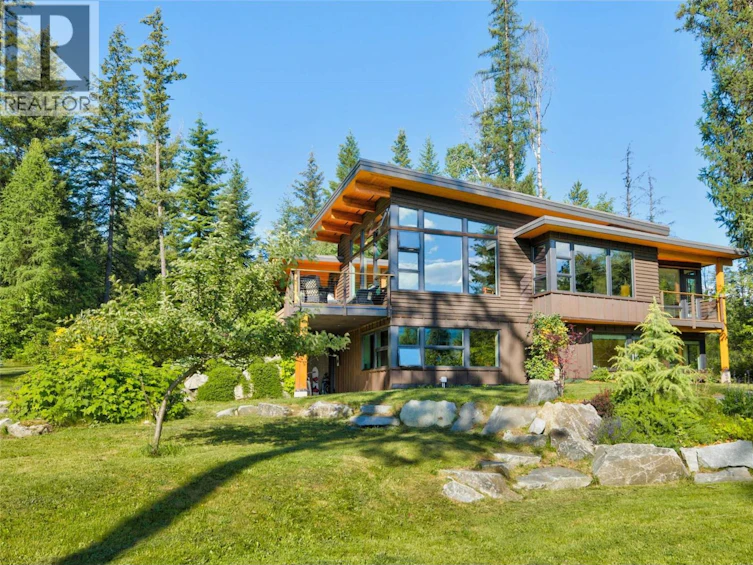 4135 Kays Road, Nelson, BC, V1L 6V9