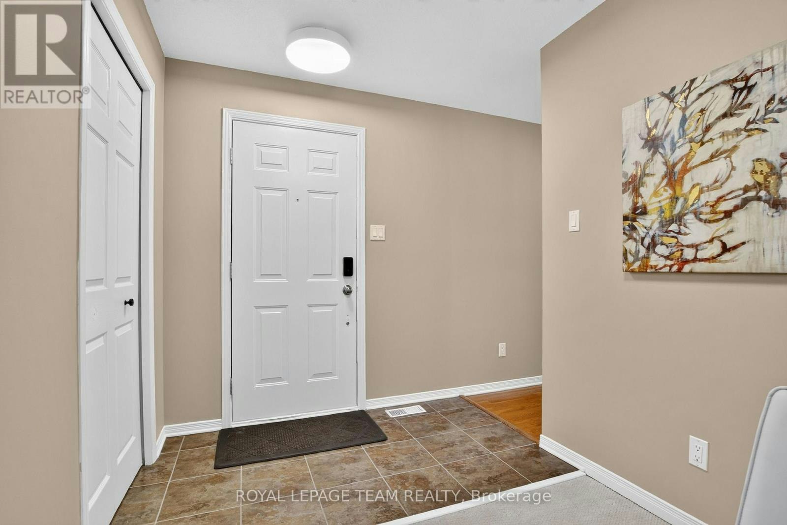 1-255 Deercroft Avenue, Ottawa, ON, K2J 5J9 - 6