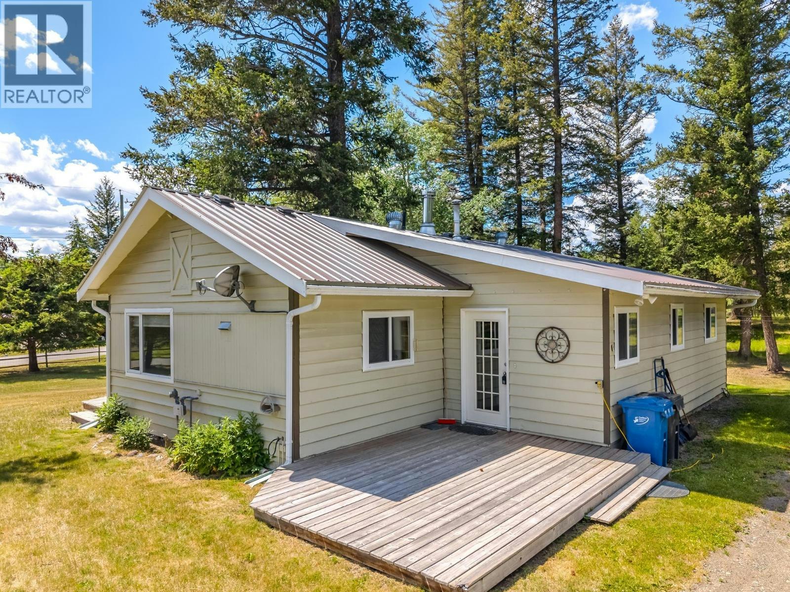 4734 Kitwanga Drive - 2