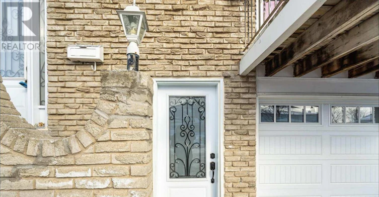 25 Abell Drive, Brampton, ON, L6V 2W1 - 2