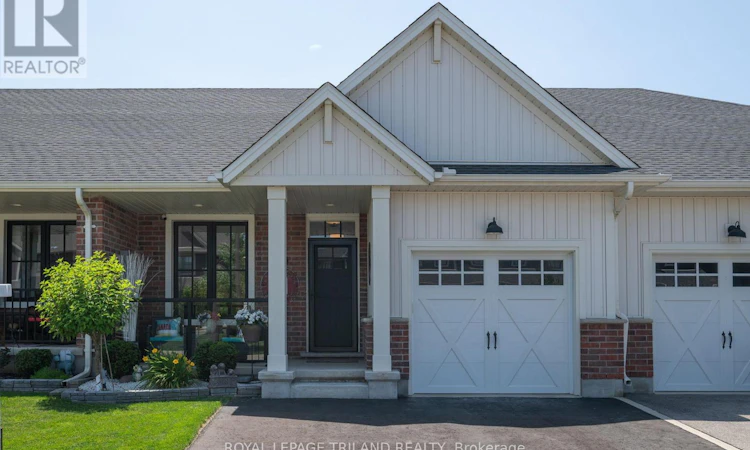 32 Charter Creek Court