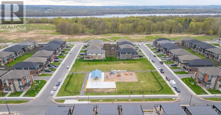 545 Ozawa Private, Ottawa, ON, K1K 4Z8 - 21