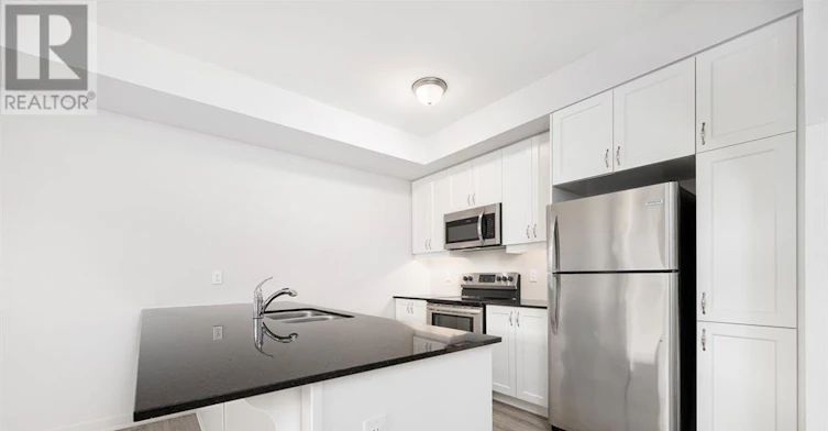 545 Ozawa Private, Ottawa, ON, K1K 4Z8 - 8