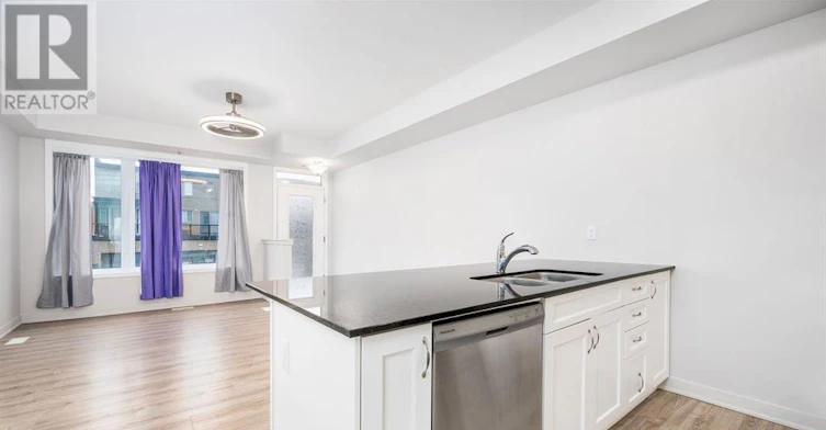 545 Ozawa Private, Ottawa, ON, K1K 4Z8 - 10