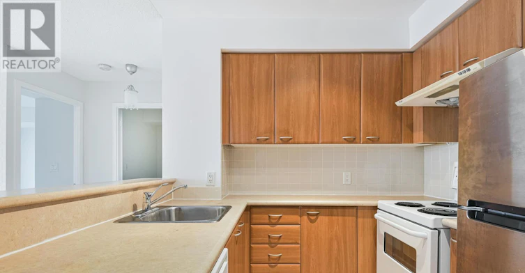 2615-36 Lee Centre Drive, Toronto, ON, M1H 3K2 - 8