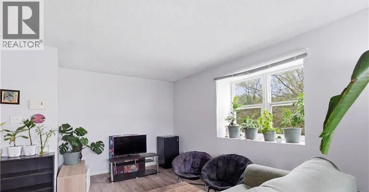 3-91 Westmount Road, Waterloo, ON, N2L 5G5 - 10