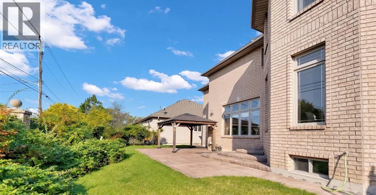 380 Shoreview Circle, Windsor, ON, N8P 1M7 - 24
