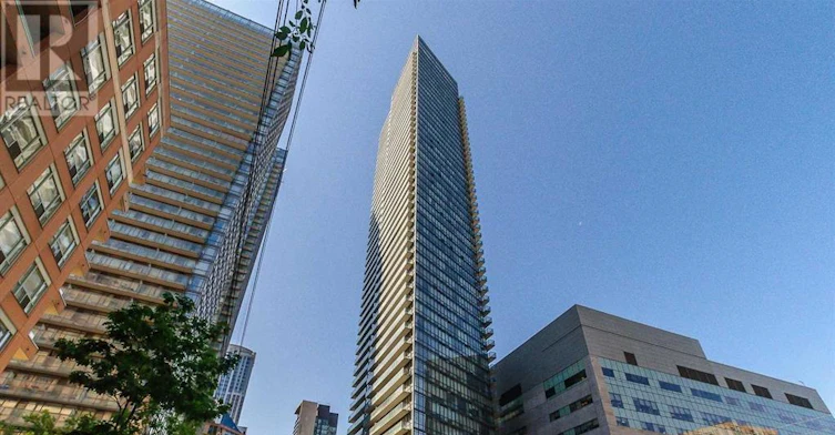 1605-832 Bay St Street, Toronto, ON, M5S 1Z6