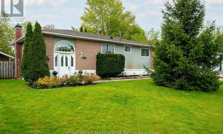 13 Ellen Crescent